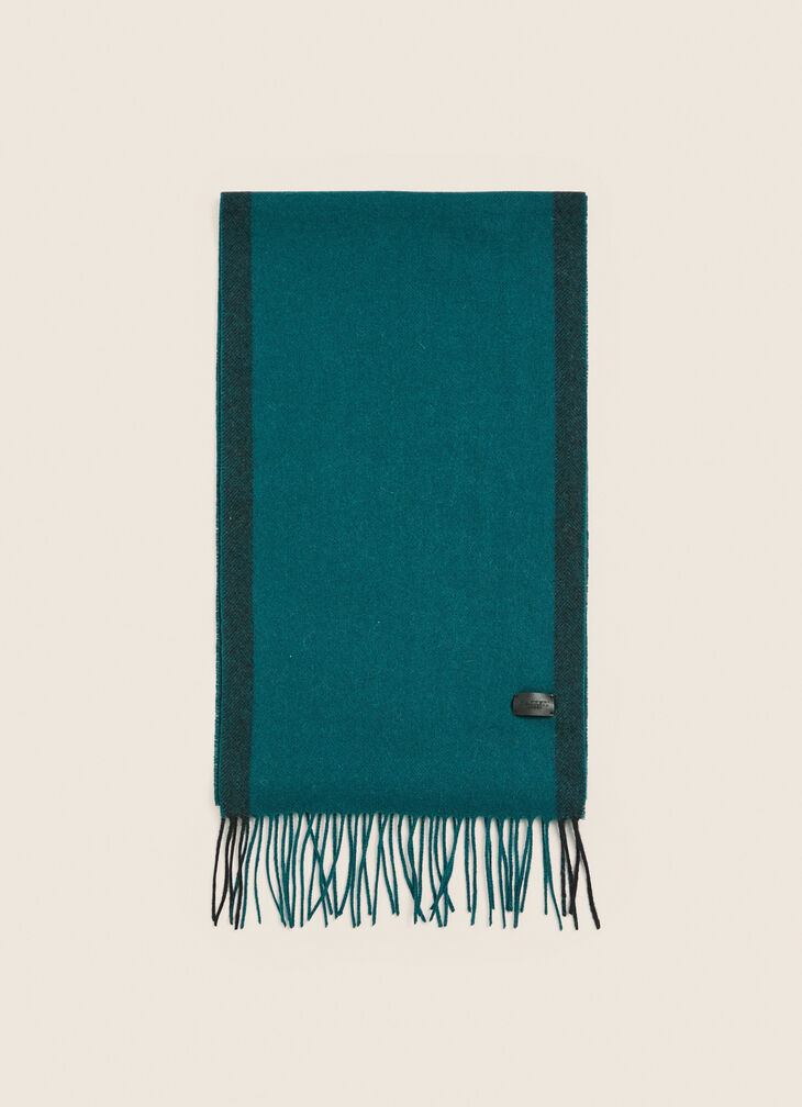Fringes scarf