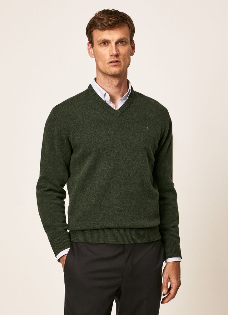 Lambswool V-neck jumper