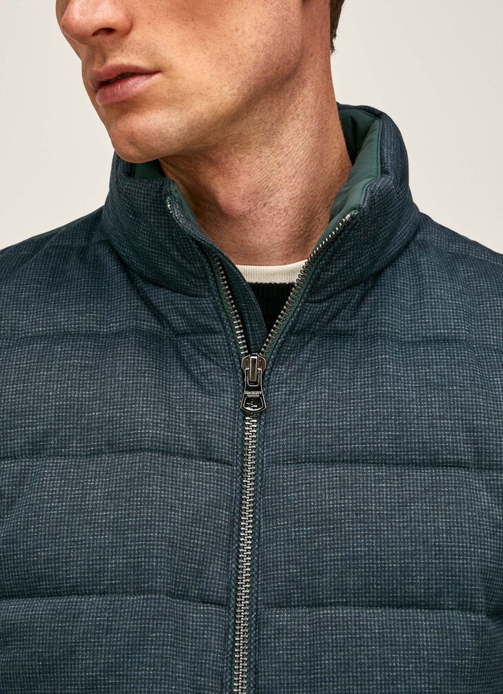 Two-tone puffer gilet