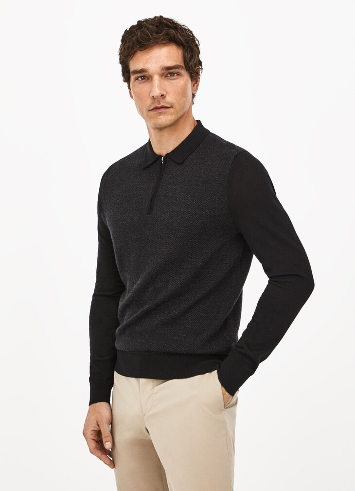Long sleeve knitted polo shirt