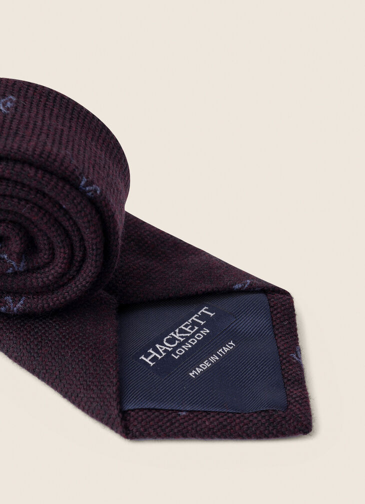 Patterned tie