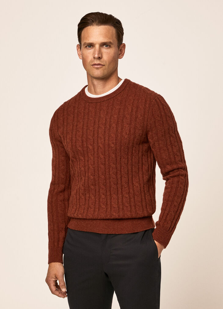 Cable knit jumper