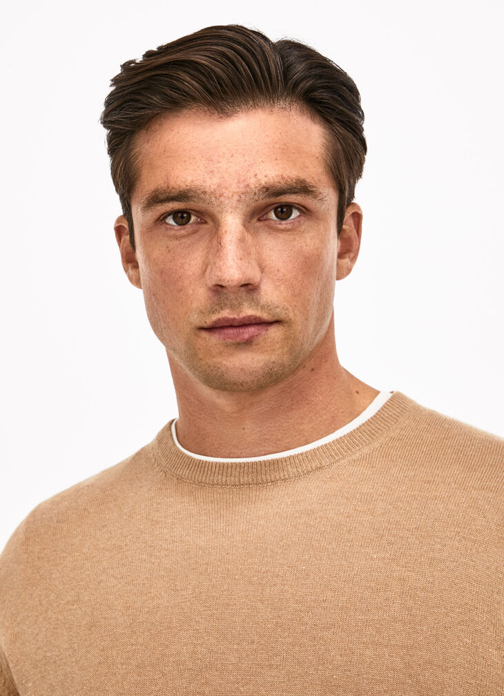 Wool blend crew neck jumper