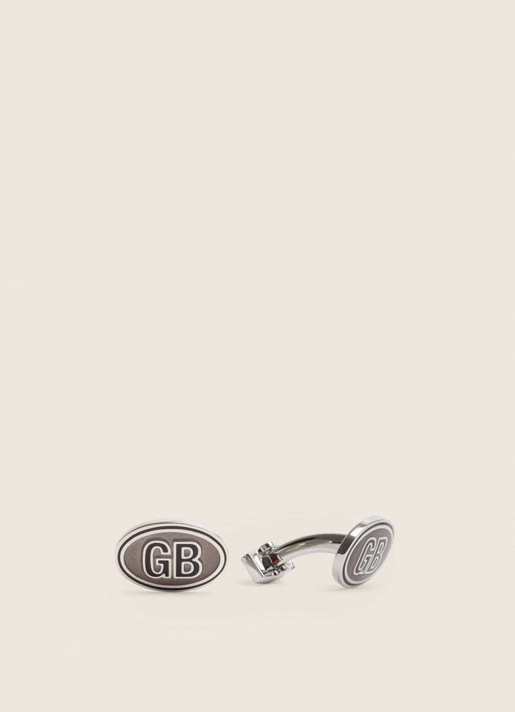 Oval-shaped cufflinks