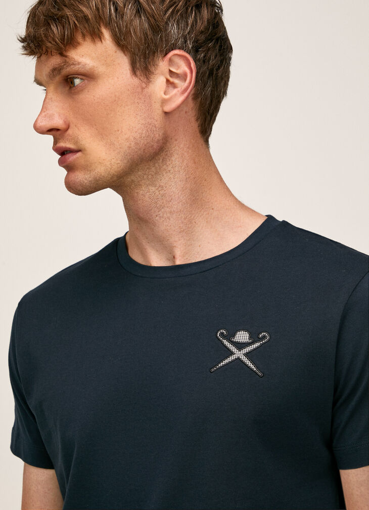 Embroidered logo t-shirt