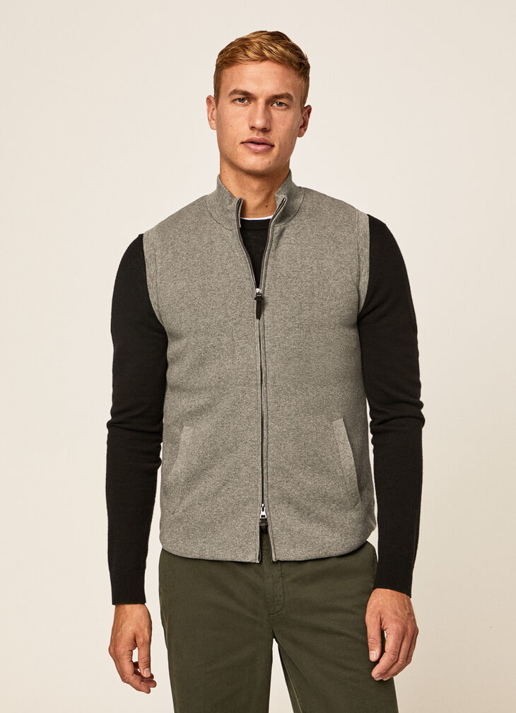 Hybrid knitted gilet