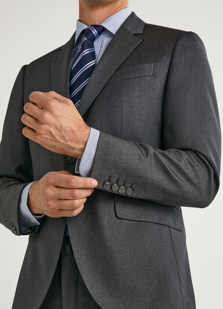 Classic blazer with pleats