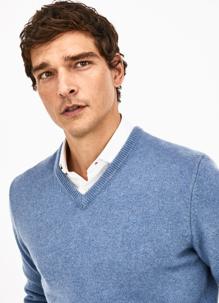 Lambswool V-neck jumper