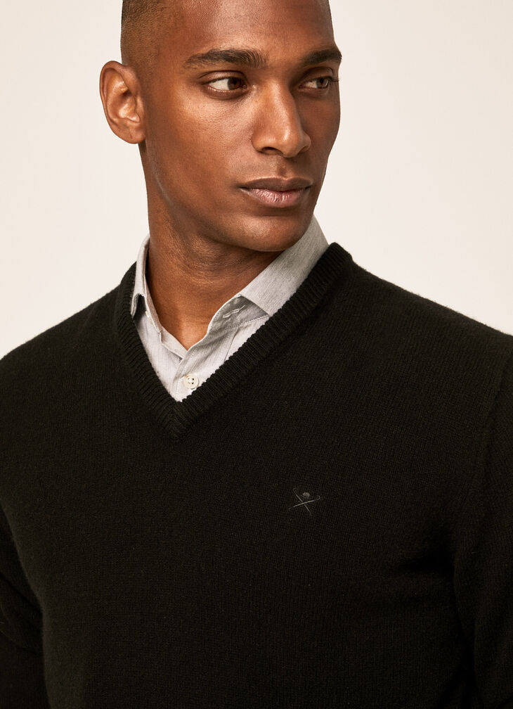 Lambswool V-neck jumper