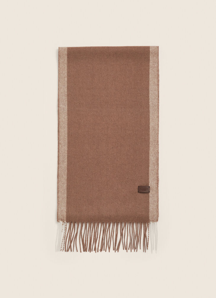 Fringes scarf