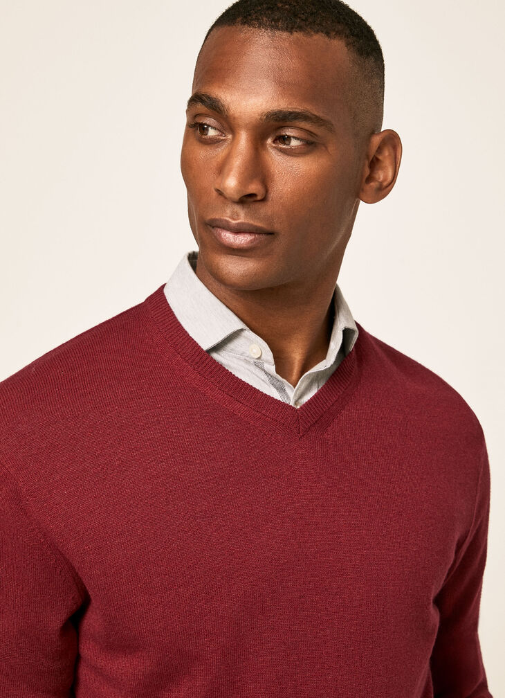 Wool blend V-neck jumper