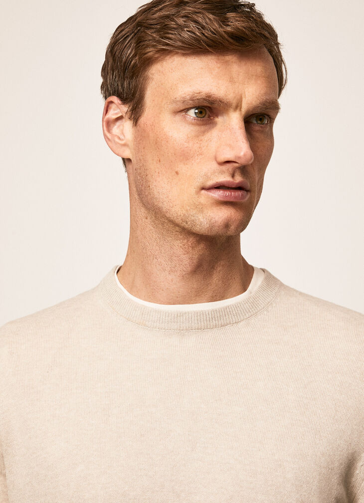 Wool blend crew neck jumper