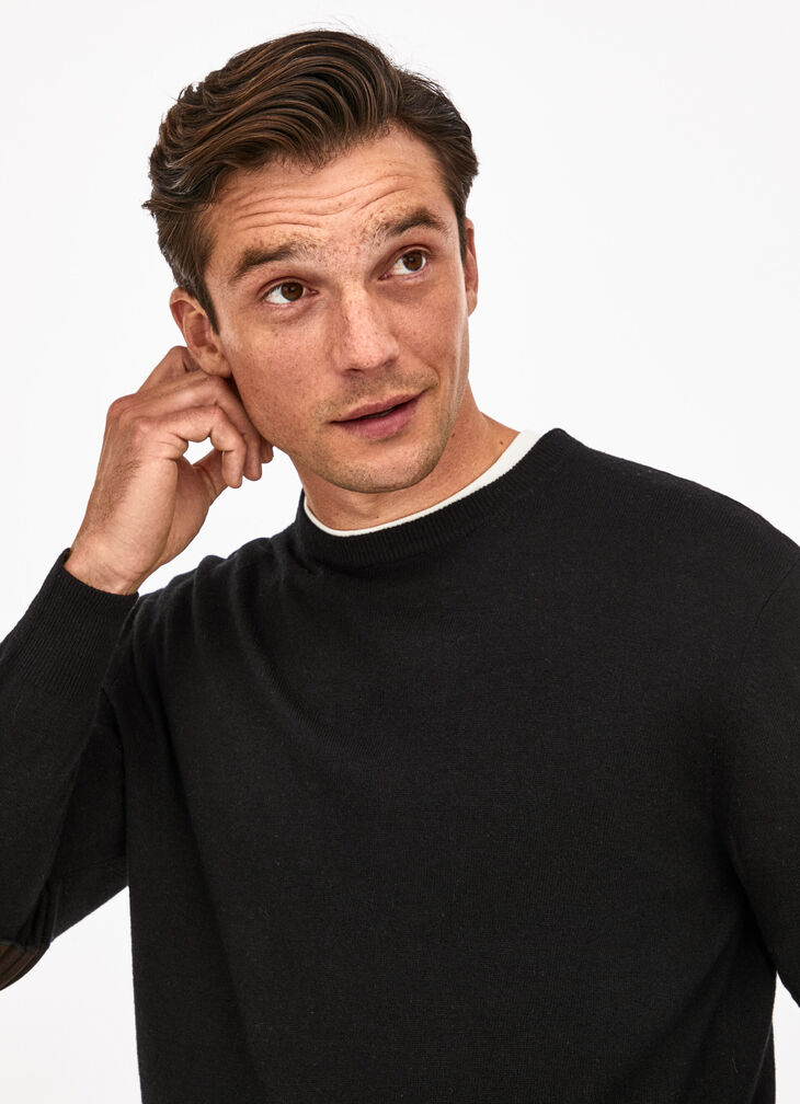 Wool blend crew neck jumper
