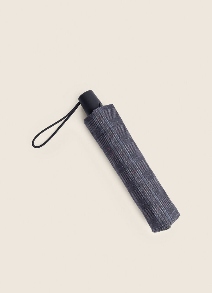 Folding umbrella
