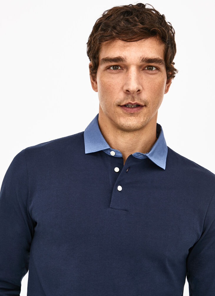 Long sleeve polo shirt with contrast neckline