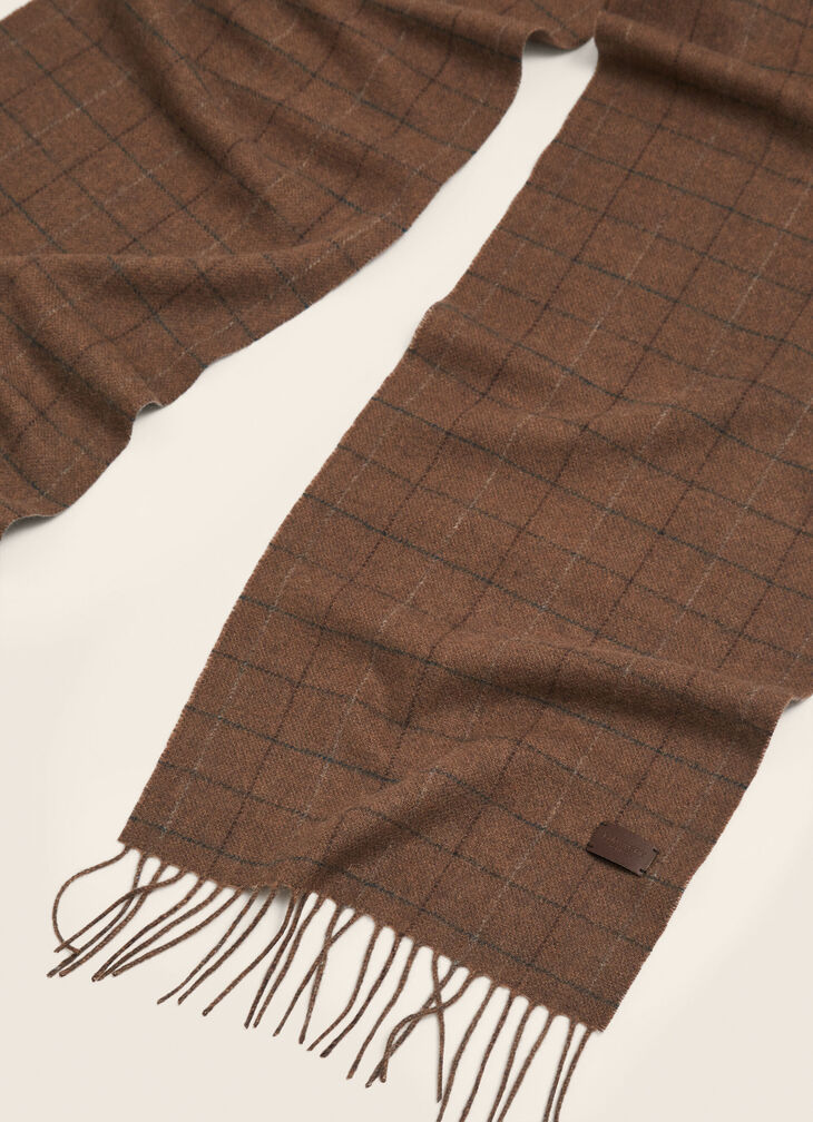 Checked scarf