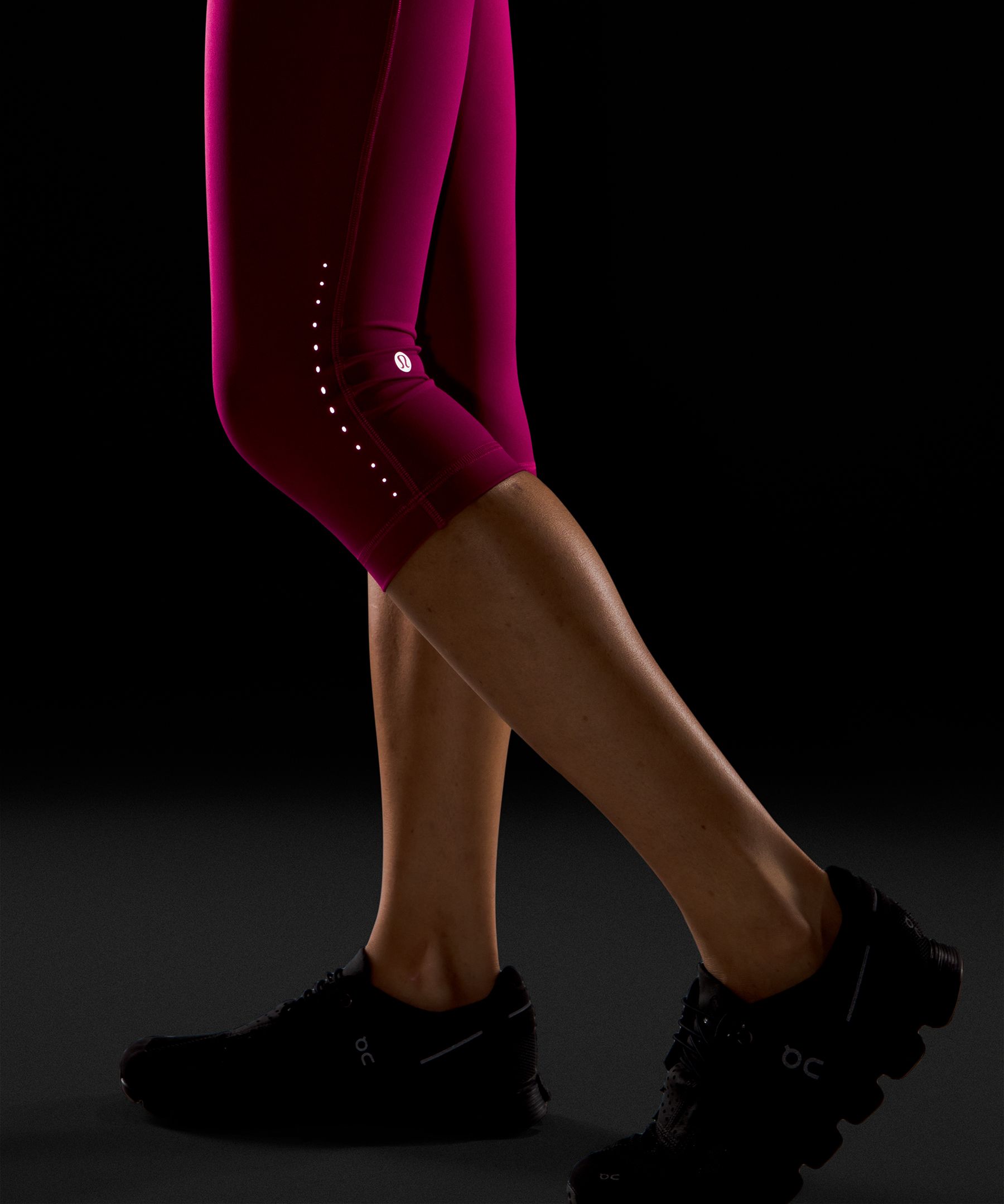 Swift Speed High-Rise Crop 17