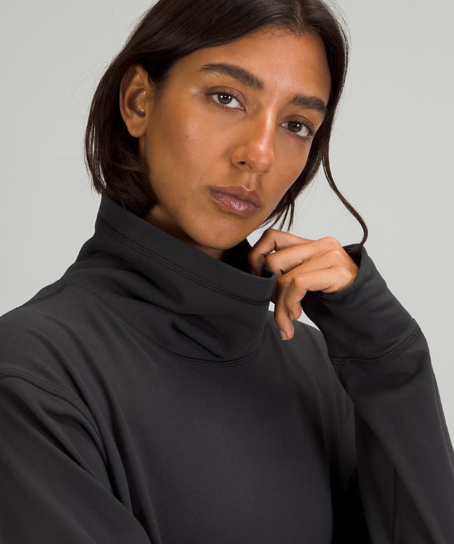 Ready to Rulu Pullover