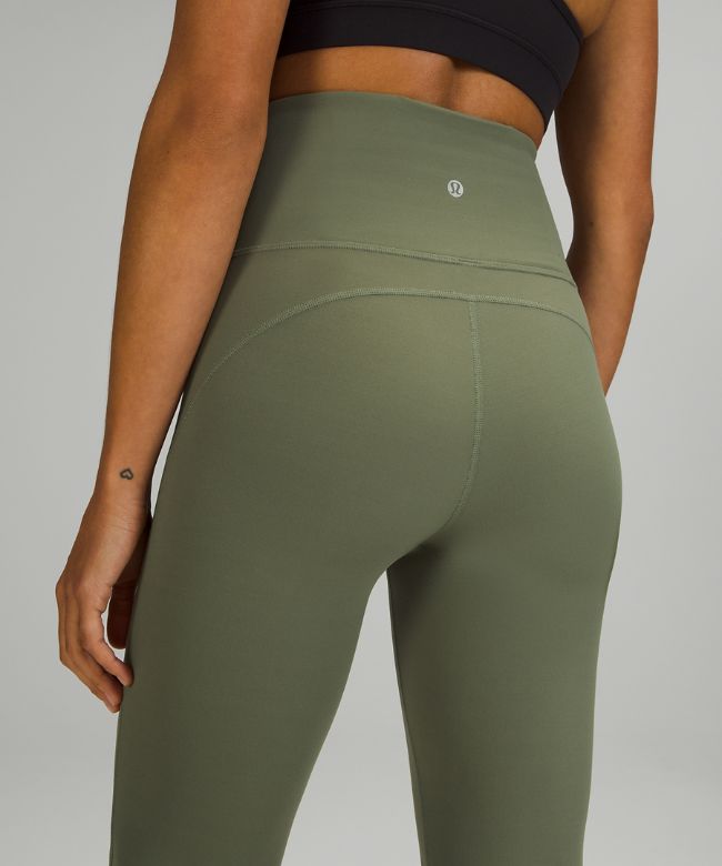 Groove Super-High-Rise Crop 23