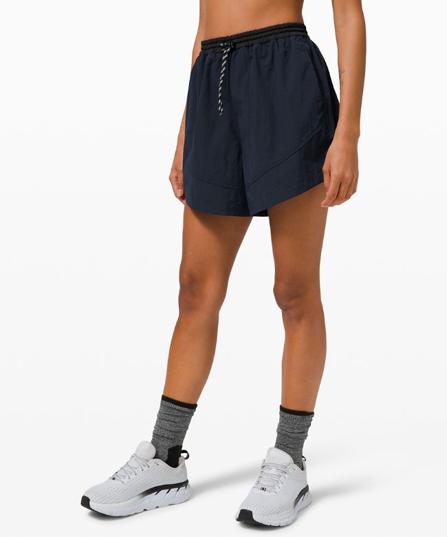 Evergreen High-Rise Short