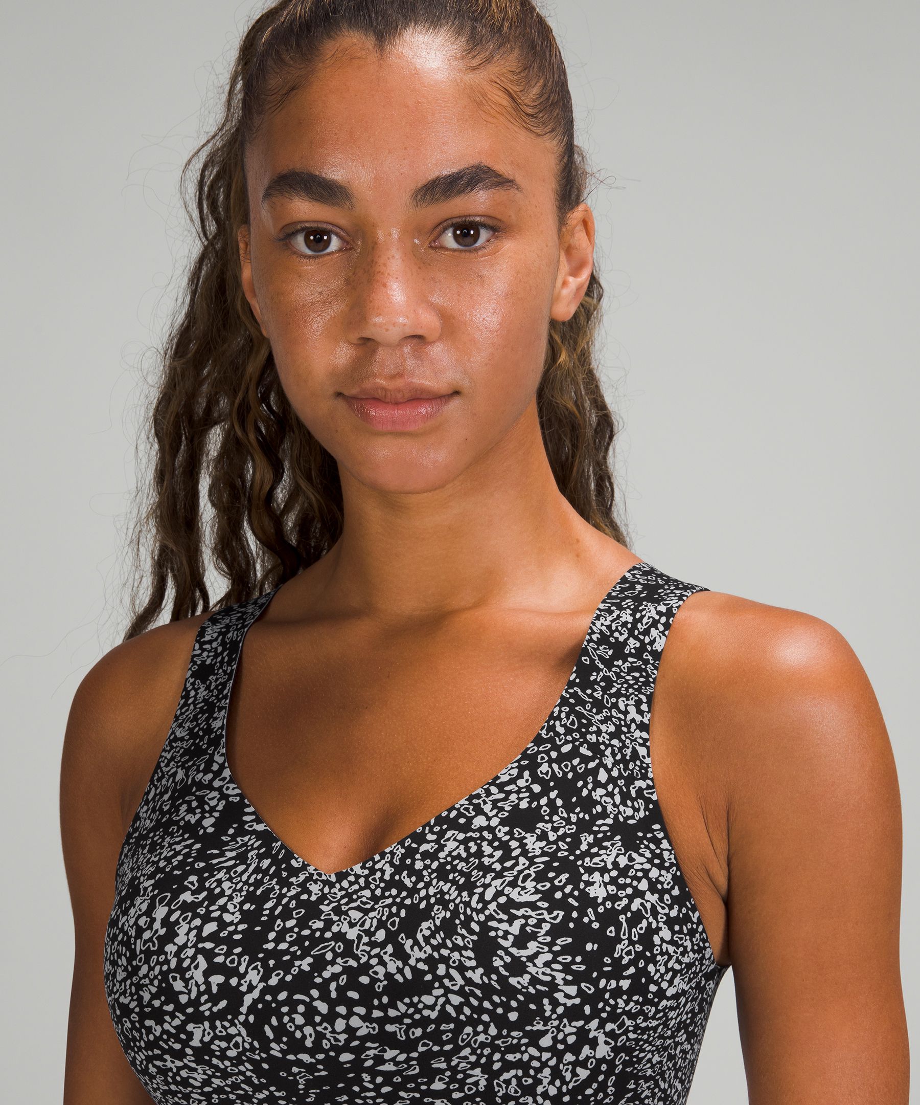 Enlite Bra Weave High Support, A–E Cups Online Only