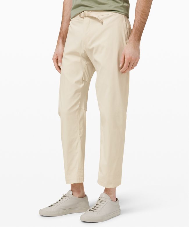 Relaxed Fit Belted Stretch Pant 29 Online Only