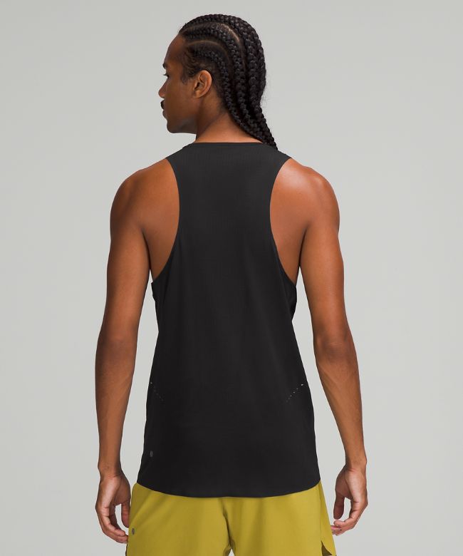 Fast and Free Singlet