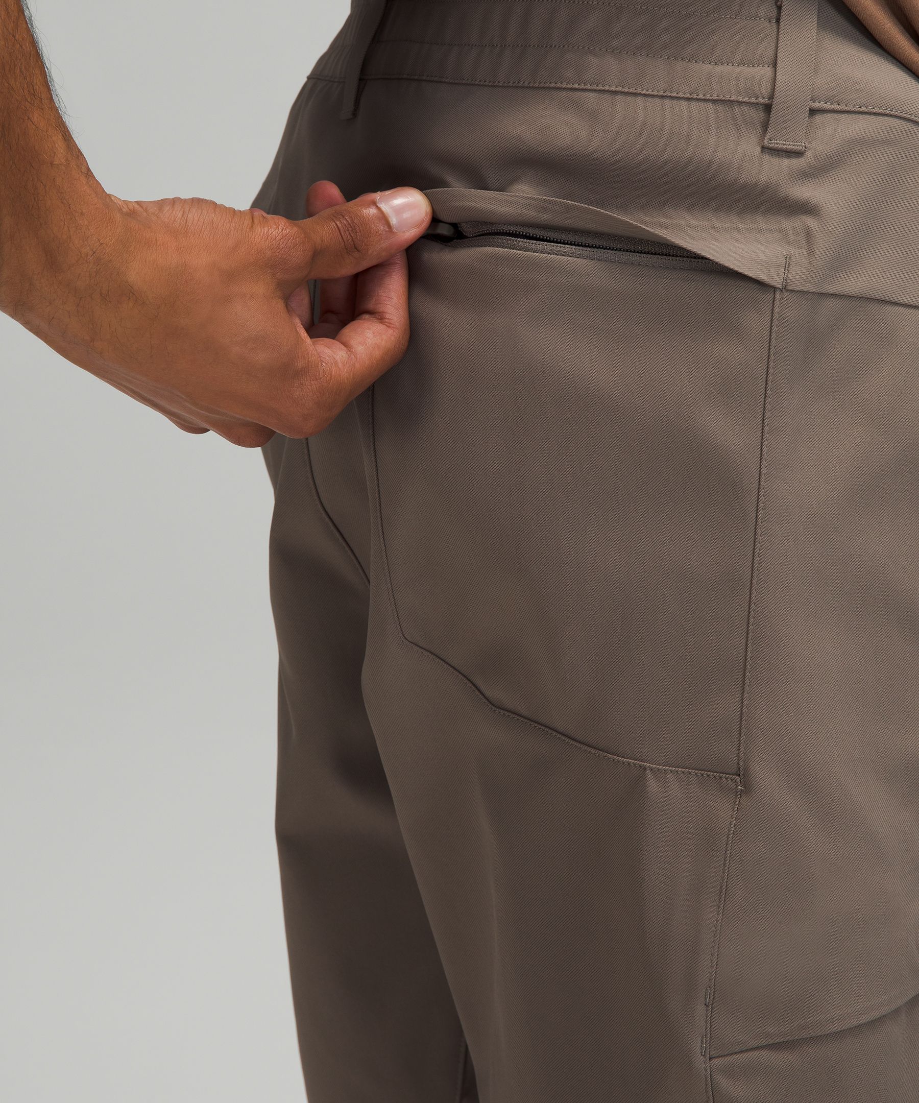 Utility Cargo Short 8