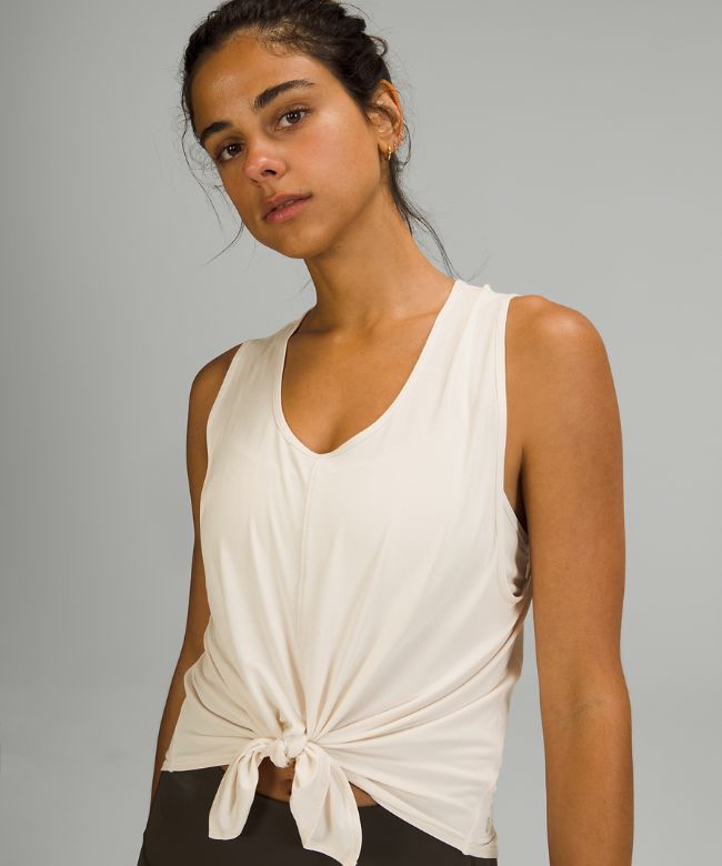 Flow Y 2-in-1 Yoga Tank Top Light Support, A–C Cups