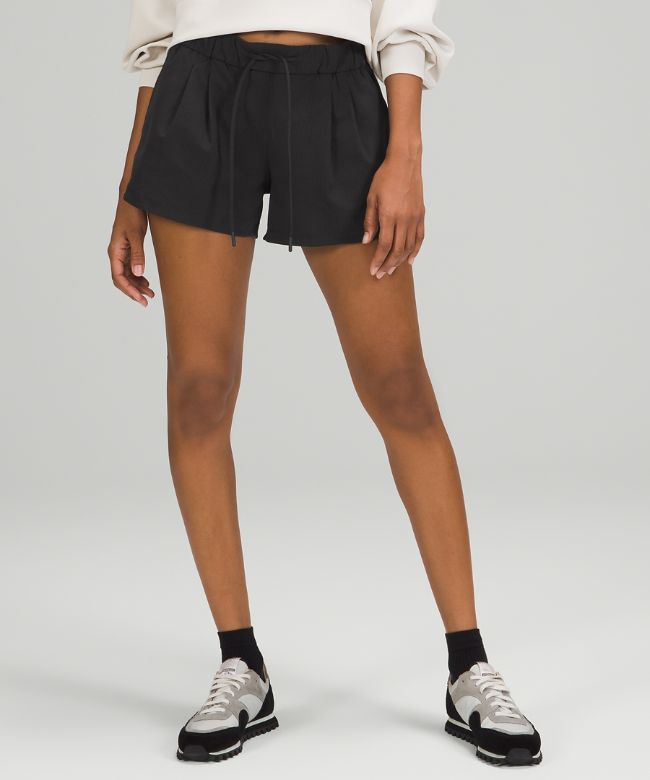 Stroll at Sundown Mid-Rise Short 3 Ventlight Mesh