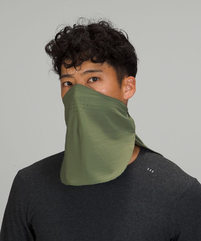 Fleece Toggle Neck Warmer