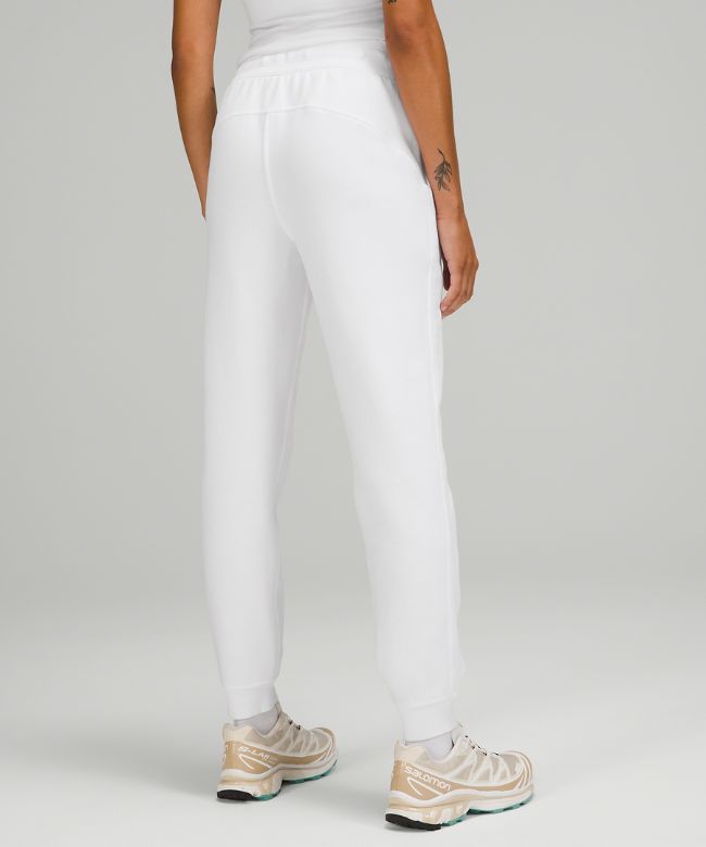 Scuba High-Rise Jogger Graphic Online Only