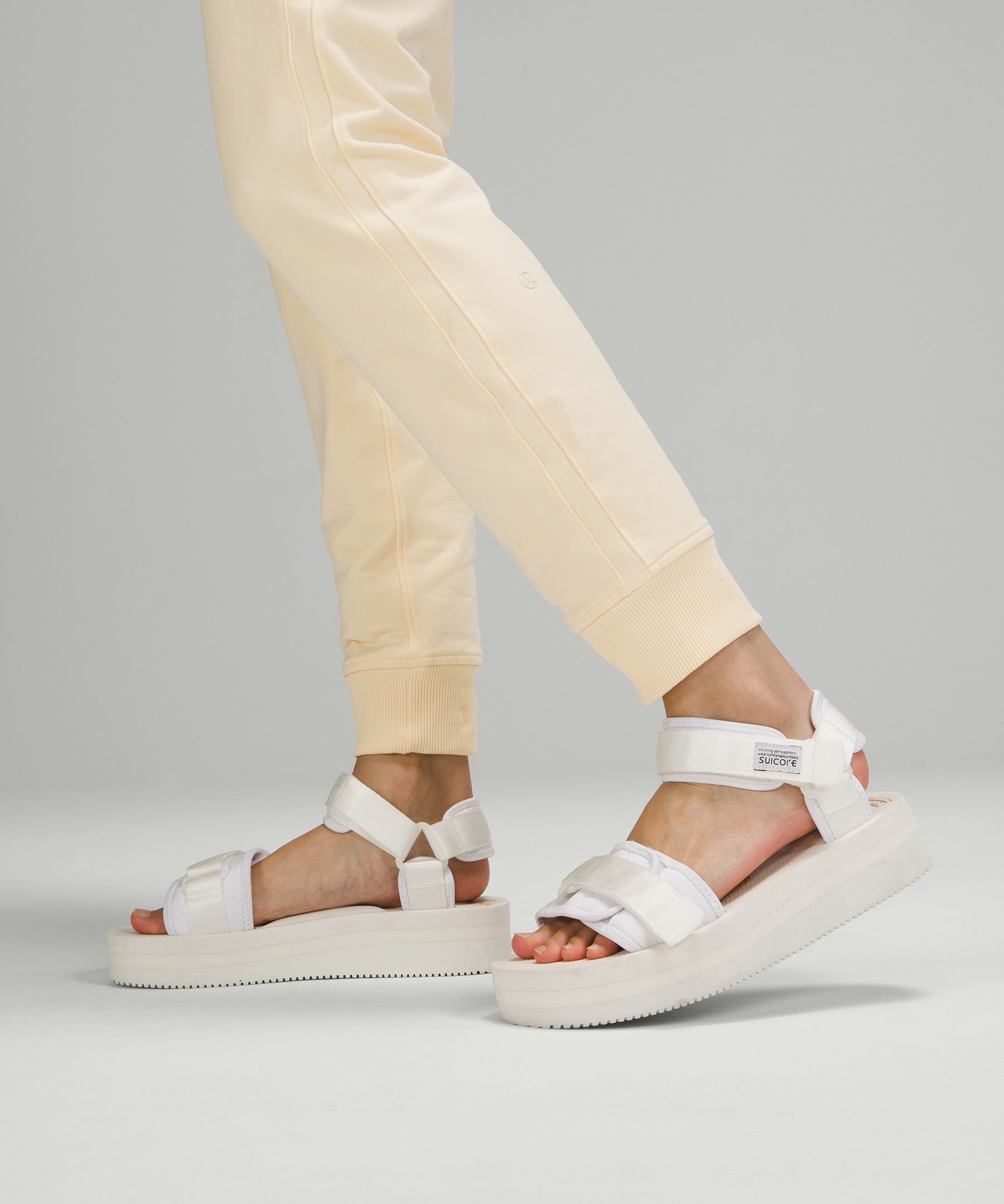 LA Warm Down High-Rise Jogger