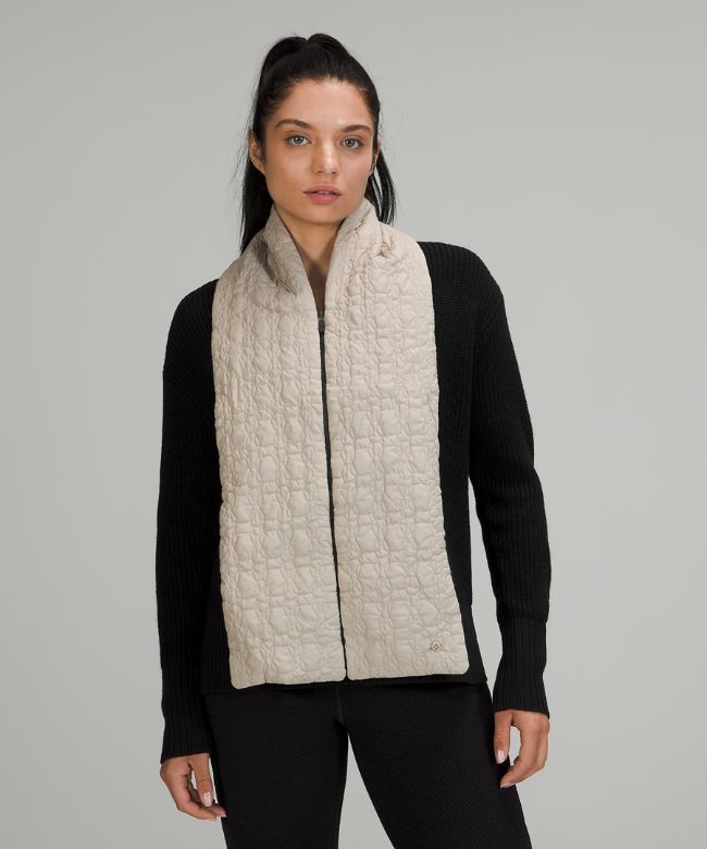 Reversible Quilted Zip Scarf