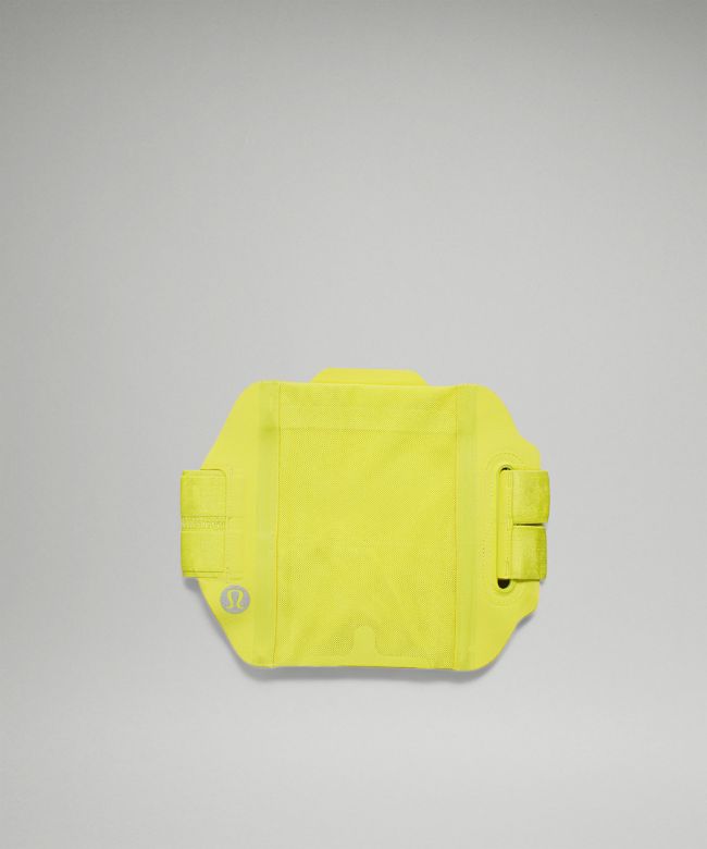 Fast and Free Run Armband