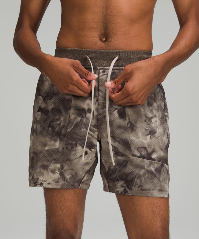 Textured Tech Short 7