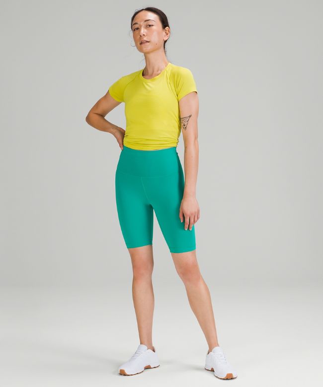 Wunder Train High-Rise Short 8