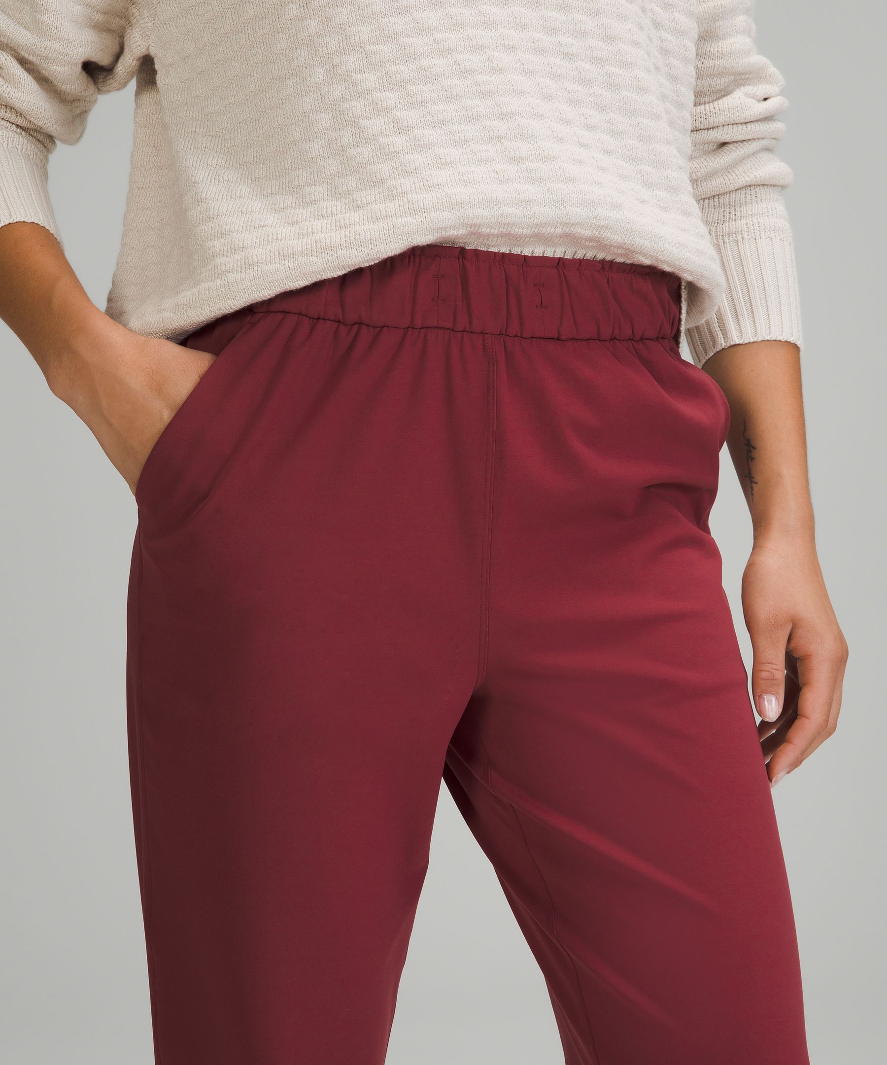 Stretch High-Rise Pant