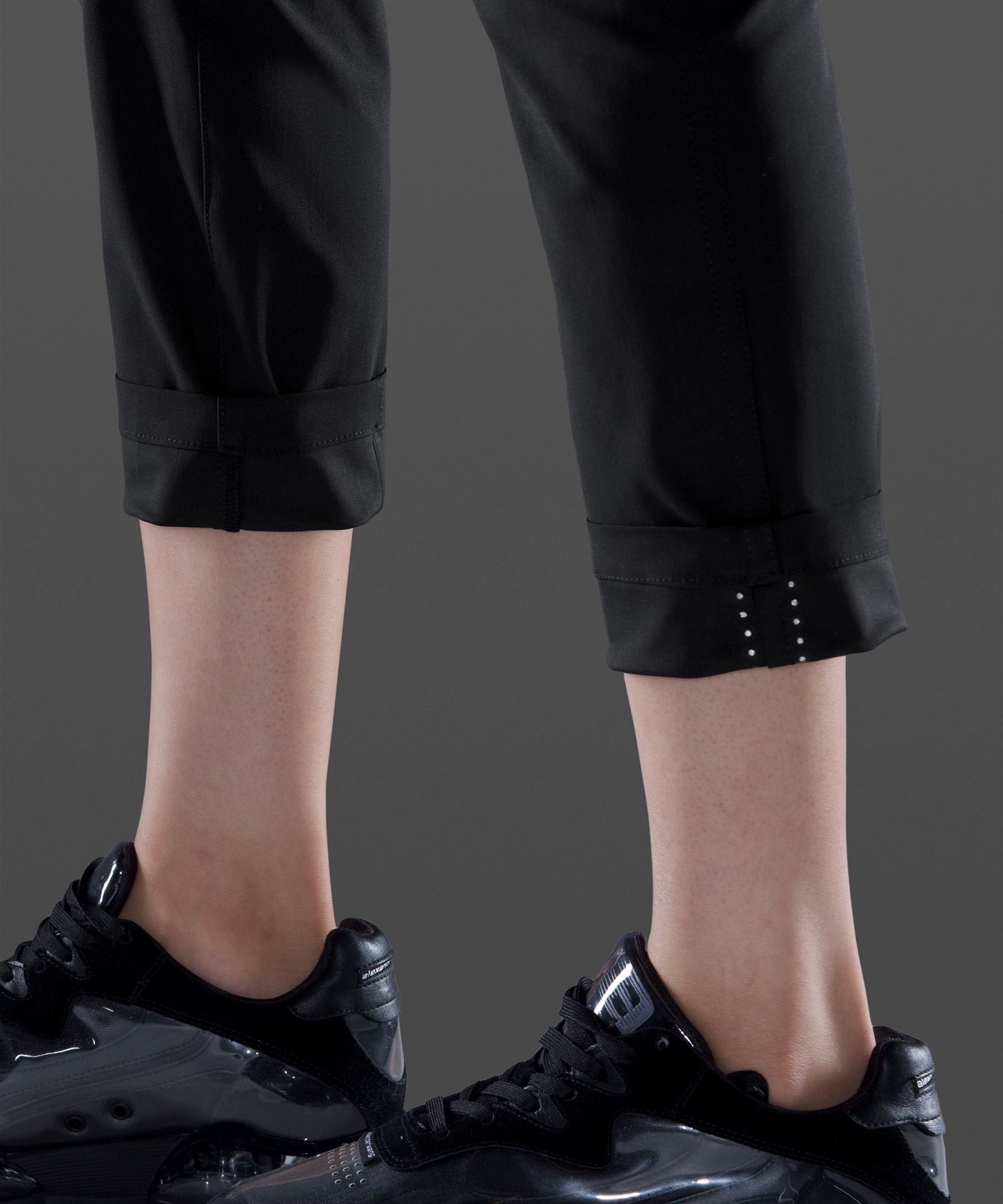 City Sleek 5 Pocket 7/8 Pant Online Only
