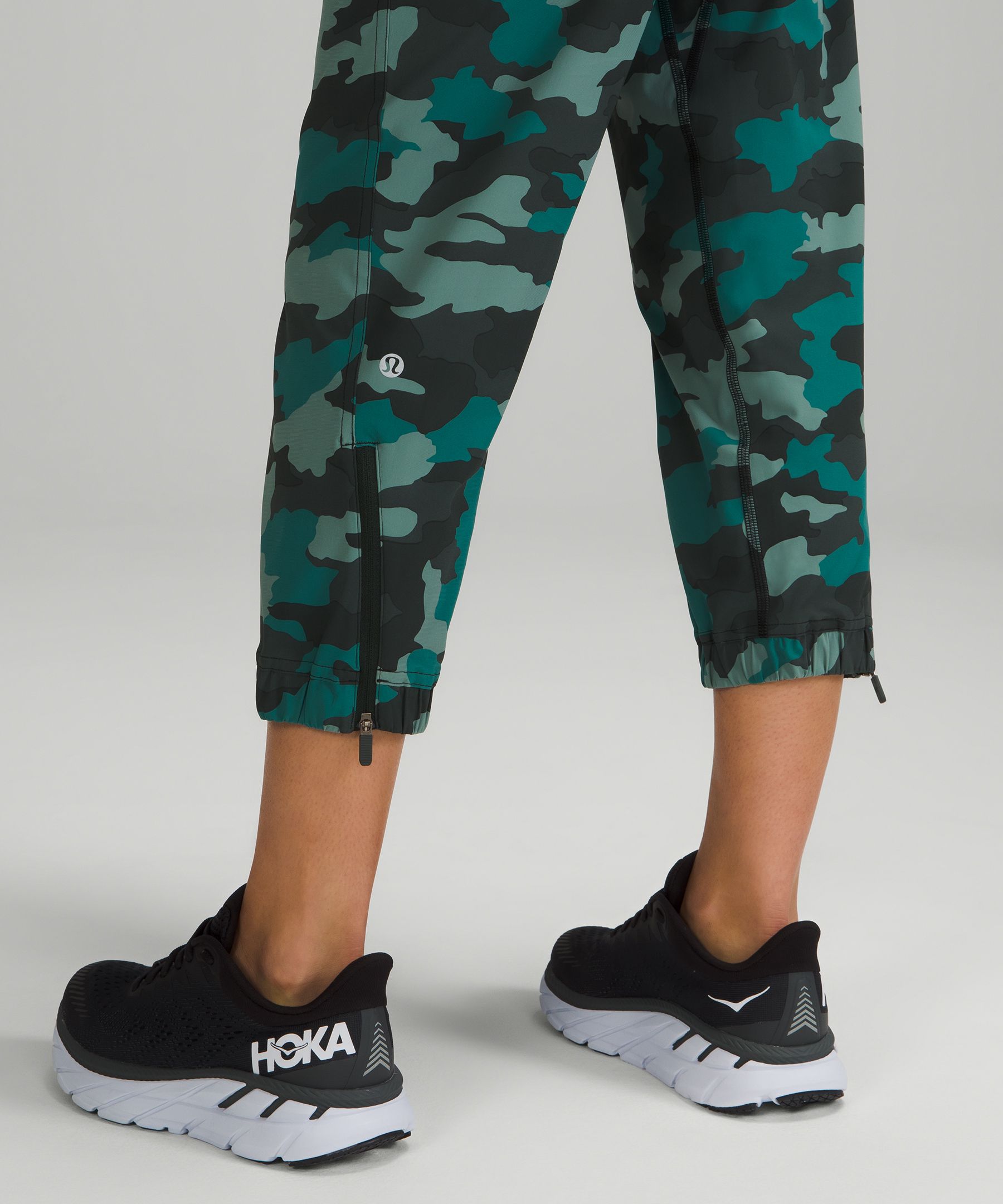Adapted State High-Rise Jogger Crop