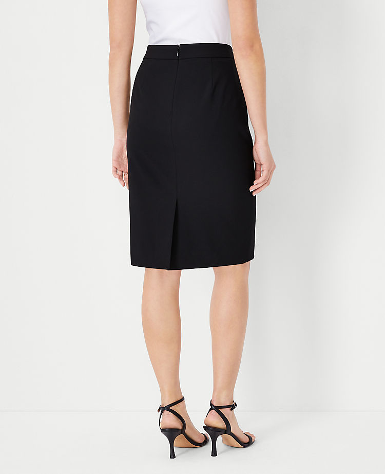 Ann Taylor Outlet |  The Seamed Pencil Skirt in Seasonless Stretch