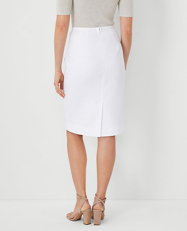 The Pencil Skirt in Linen Blend