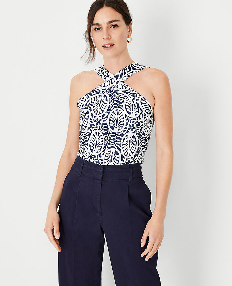 Floral Refined Stretch Crossover Shell