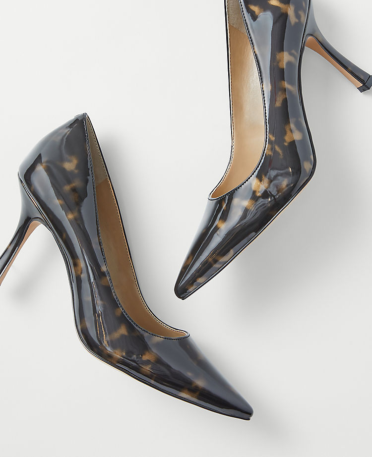Mila Tortoiseshell Print Pumps