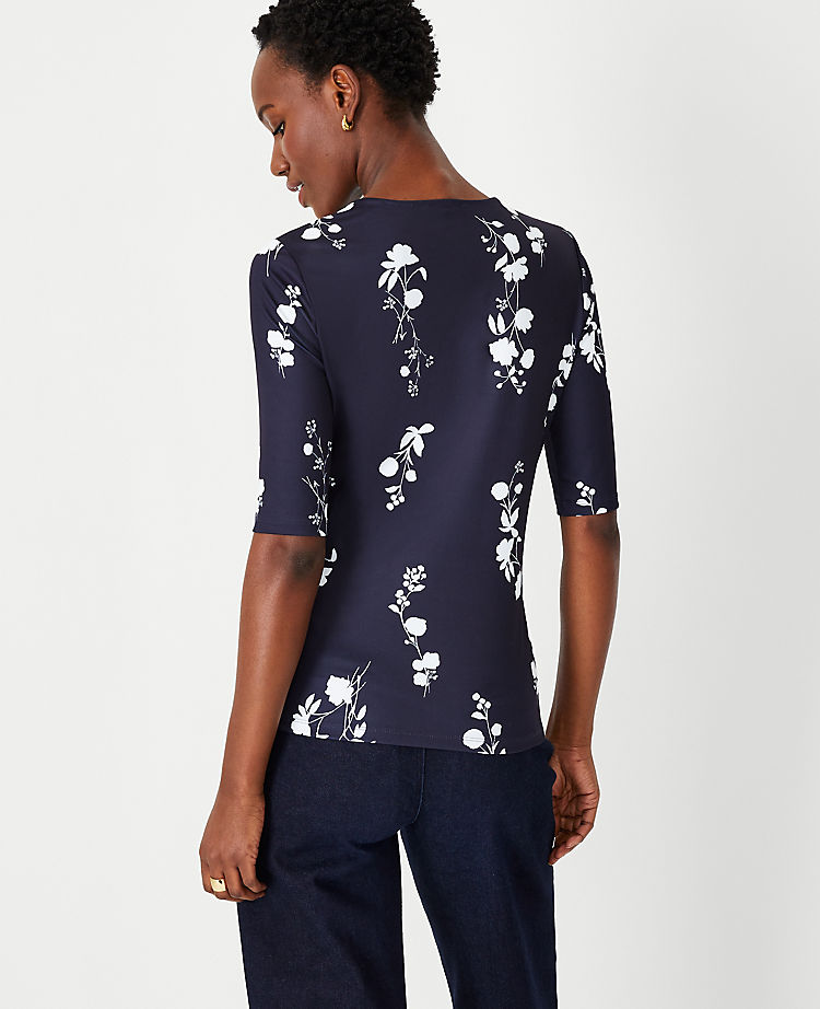 Floral Refined Stretch Envelope Neck Top