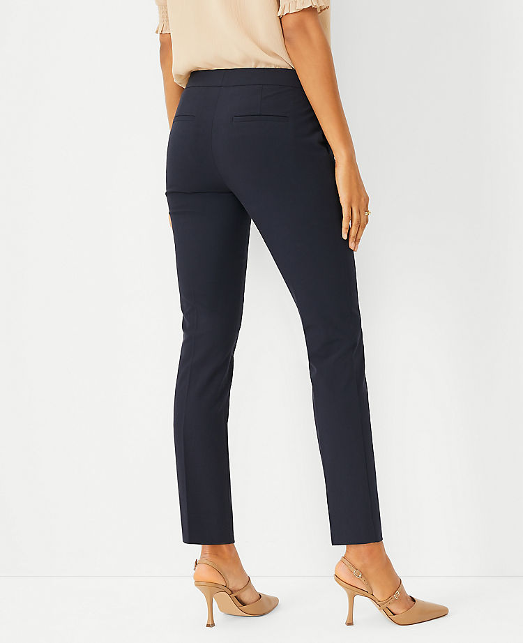 Ann Taylor Outlet |  The Ankle Pant in Seasonless Stretch - Curvy Fit