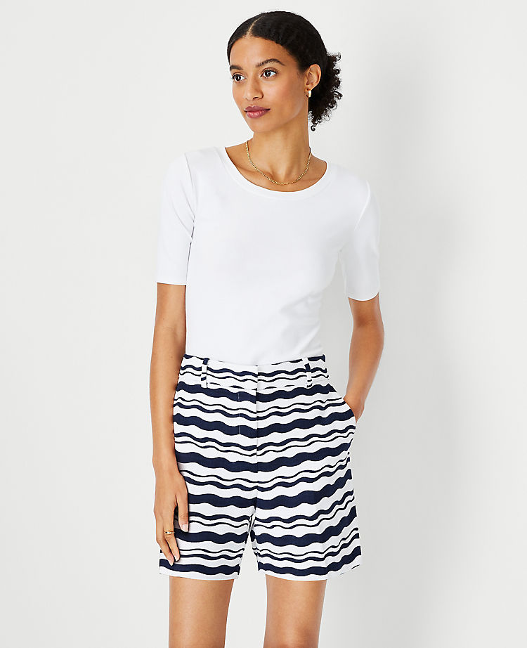 The Metro Short in Texture