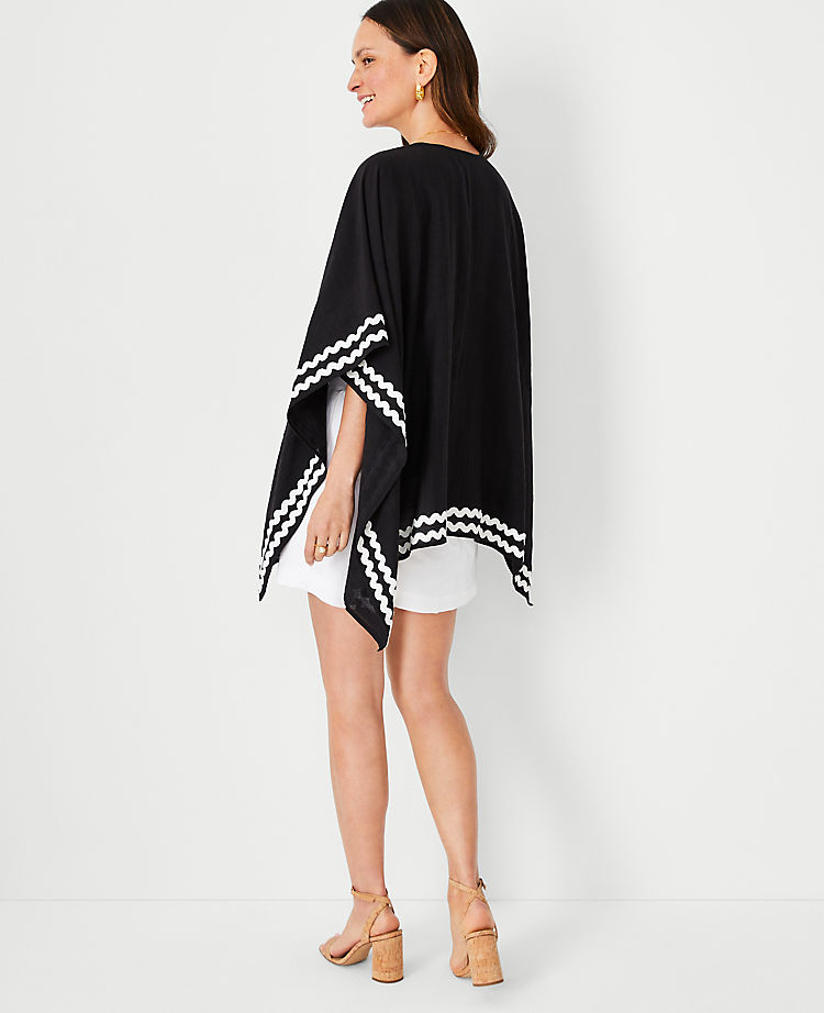 Ric Rac Open Poncho