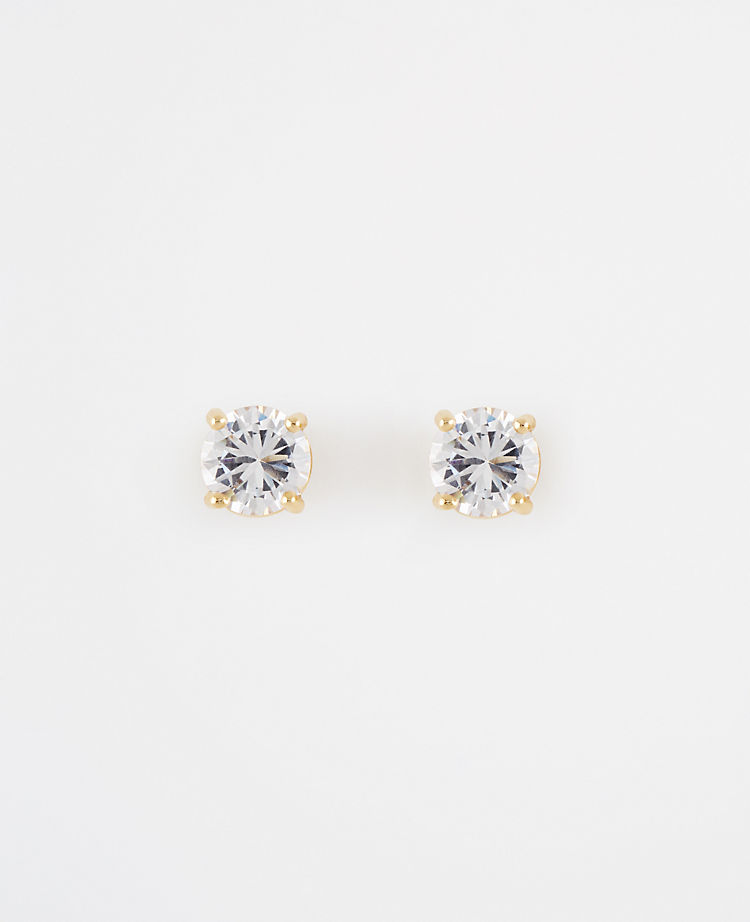 Modern Classic Brilliant Studs