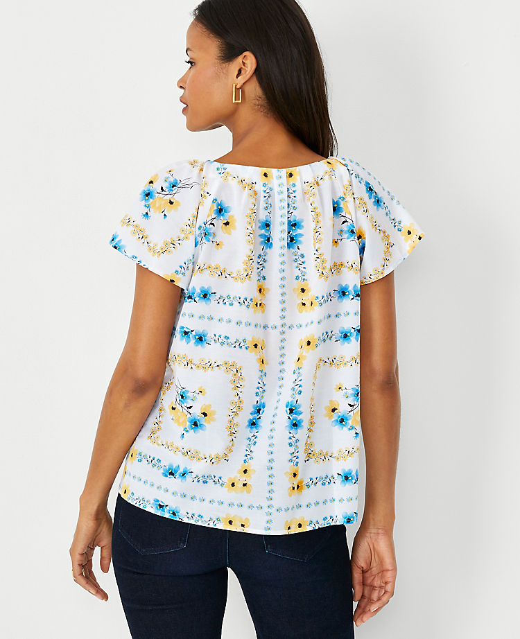 Floral Pleated V-Neck Button Top